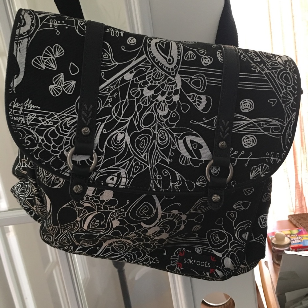 Sak Root backpack two in one new condition
